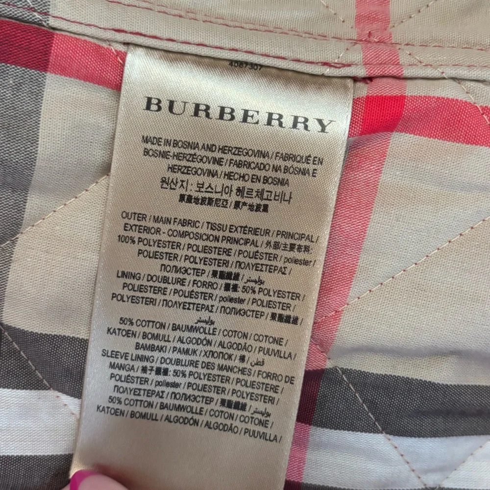 Burberry Quilted Jacket - Picture 6 of 11
